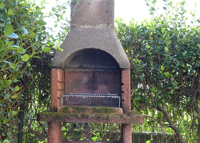 Casa Diva - Giardino E Box Auto * Дезио